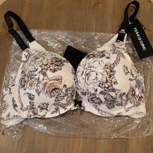 Brand new Torrid skull bra